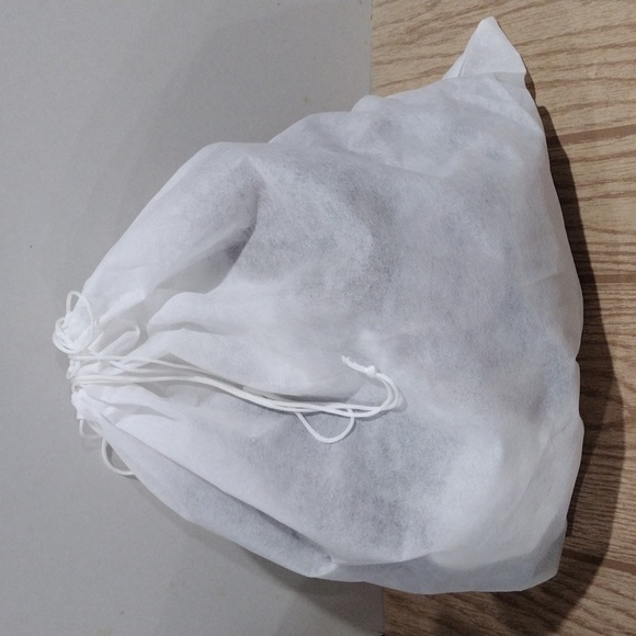 Coach NY White Protective Dust Bag – Drawstring Storage Bag 23x18.5-Inch Pouch - Picture 3 of 8